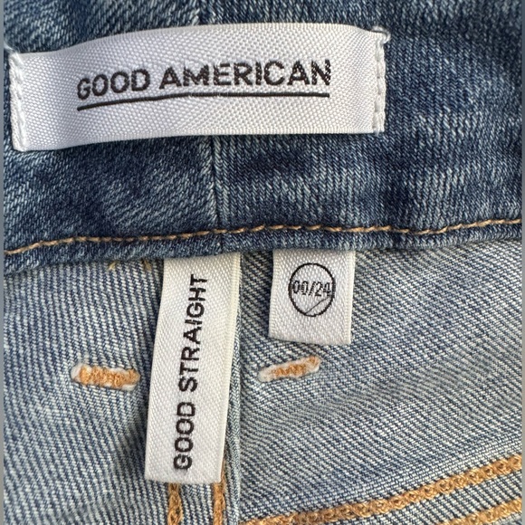 Good American Jeans - Picture 4 of 7